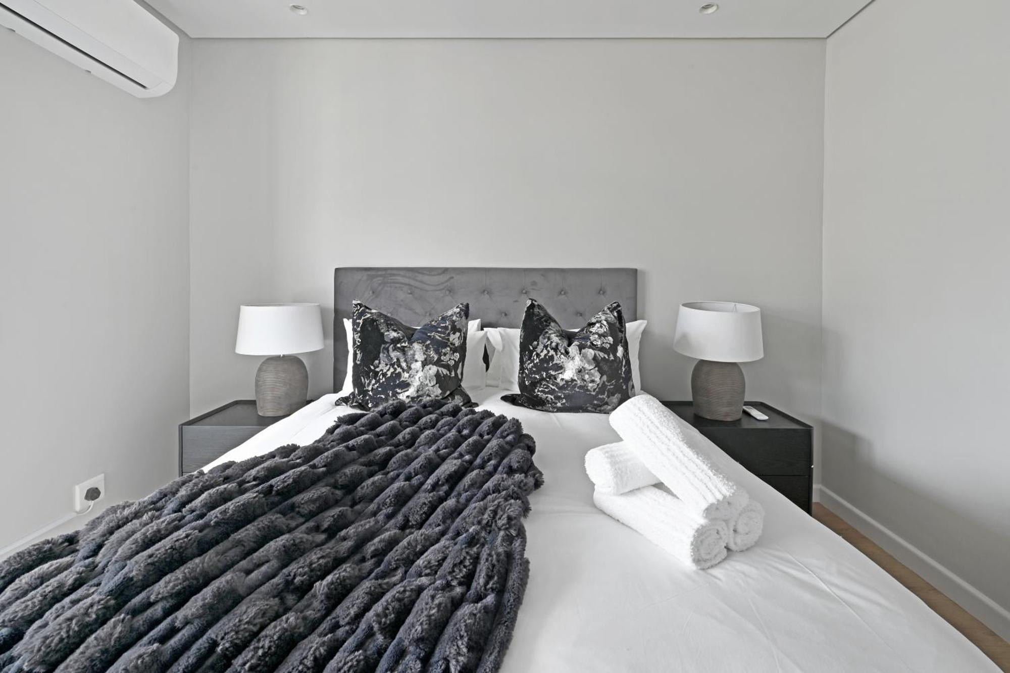 Apartment Luna 2-bed Escape With Mountain Views Cape Town