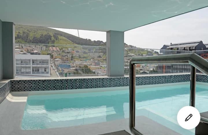 Luna 2-bed Escape With Mountain Views *