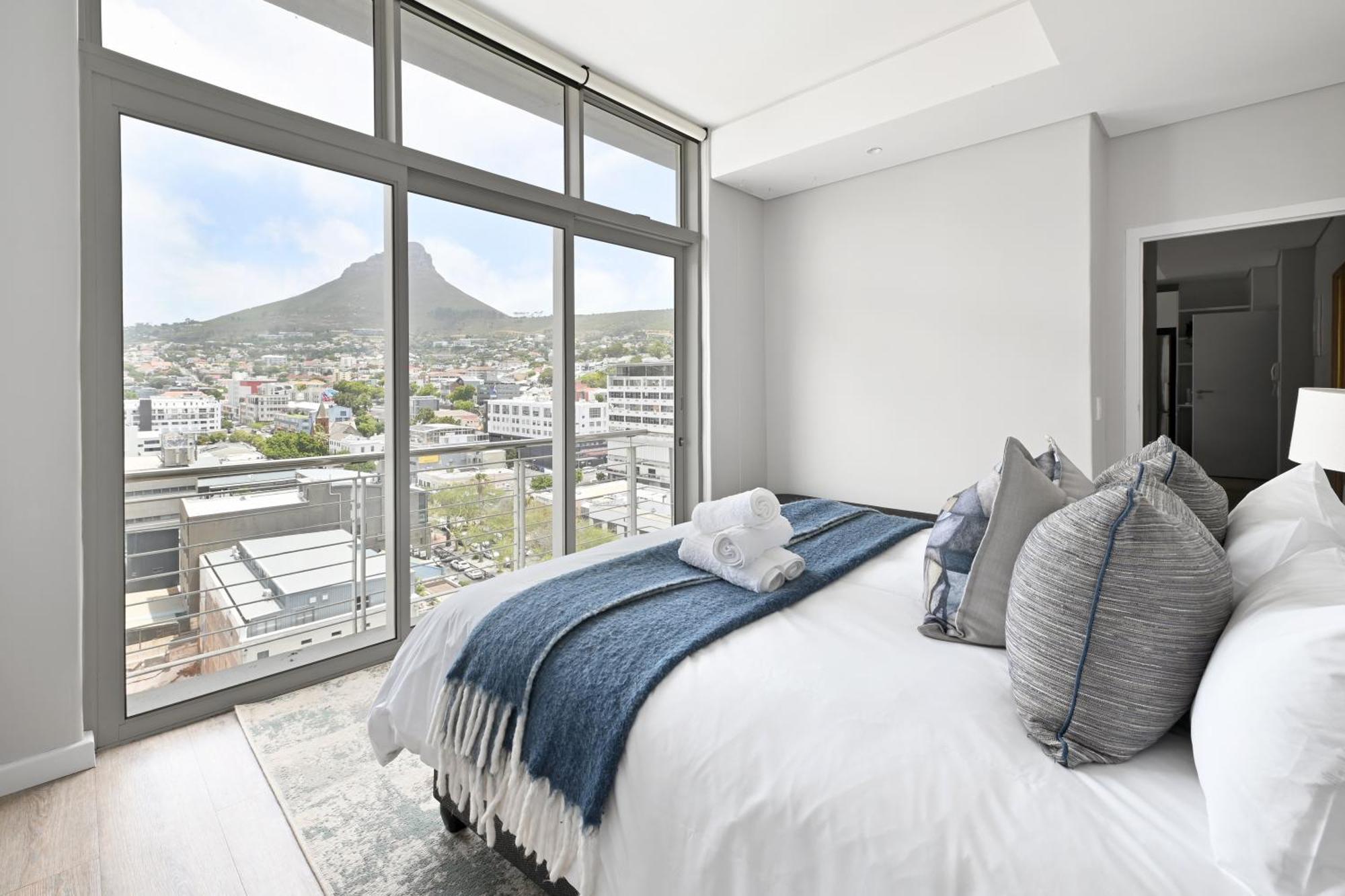 Apartment Luna 2-bed Escape With Mountain Views Cape Town